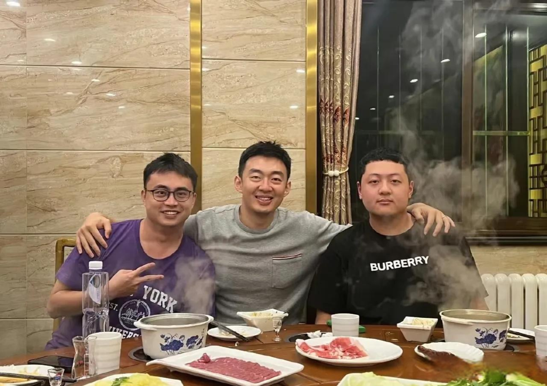 jiuyou官网入口-刘家成接班人？多次狮子大开口全砸手里，球迷：卖人都卖不明白