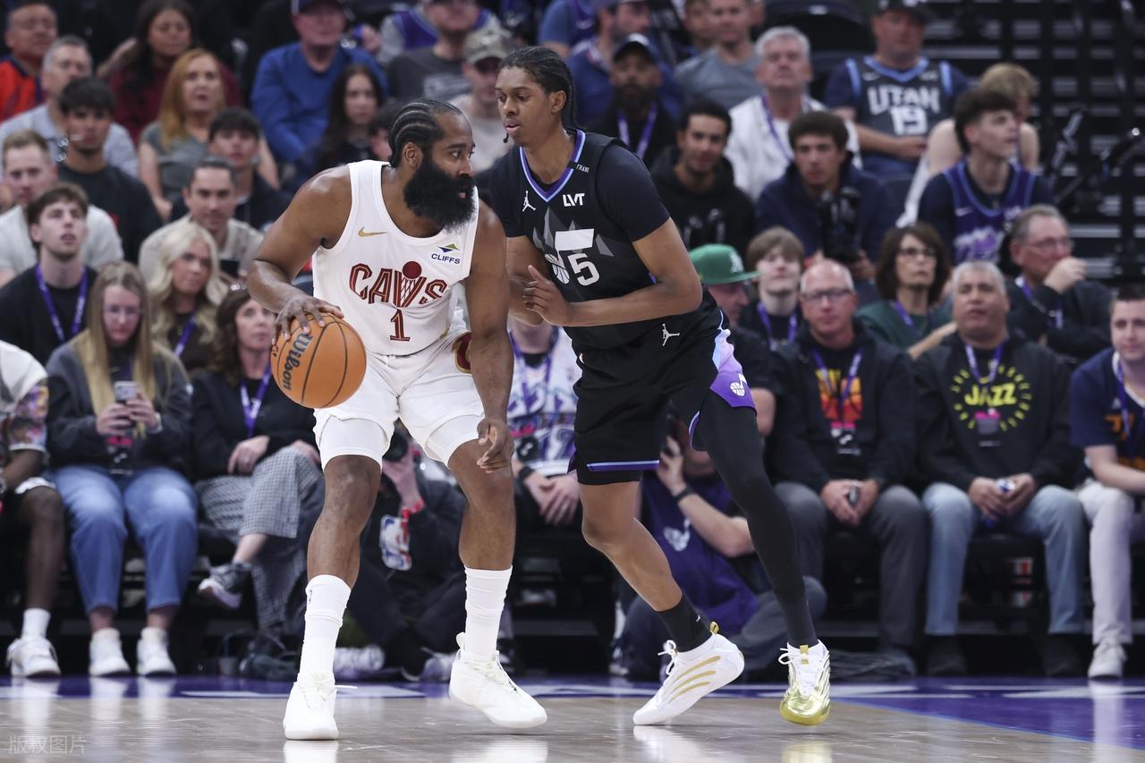 jiuyou官网入口-战略性放弃?骑士输湖人,东契奇砍第3神迹,詹姆斯创NBA第一纪录